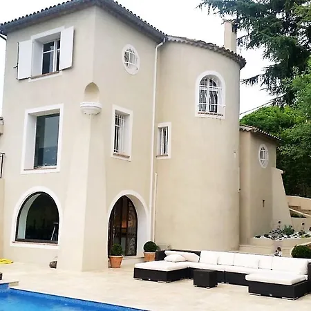 Villa Super Cannes I *
