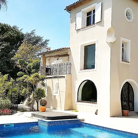 Villa Super Cannes I *